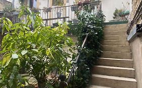 Welcoming, Lovely, Calm & Centrally Located Flat